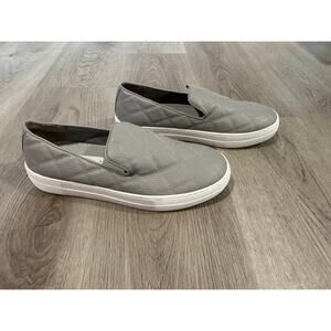Steve Madden Quilted Faux Leather Slip-On Sneakers Gray White Size 9